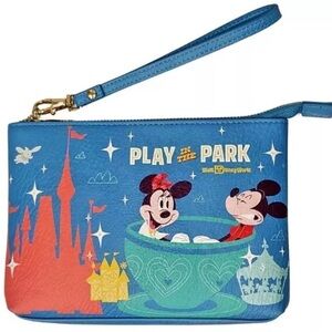 2024 Disney Play in the Parks Light Up Wristlet